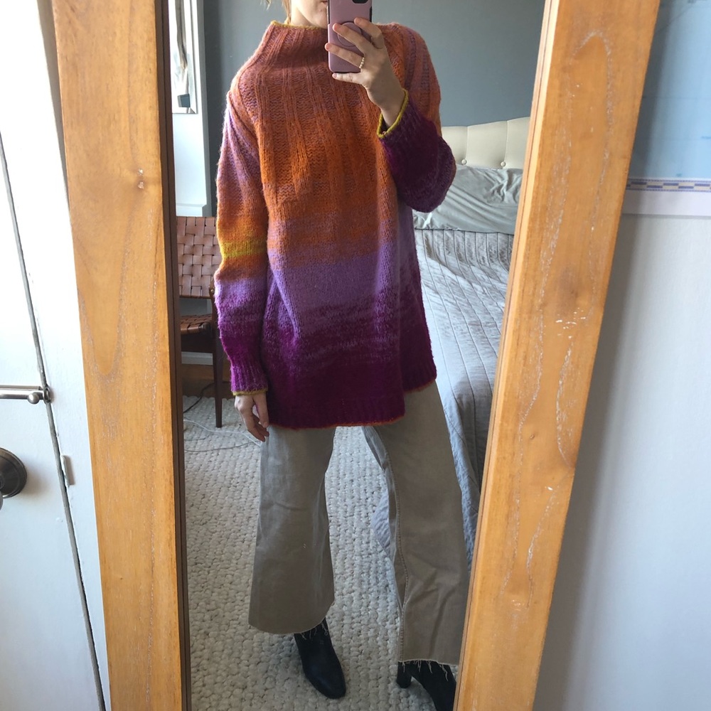 Cozy and vibrant Anthropologie mock neck sweater S